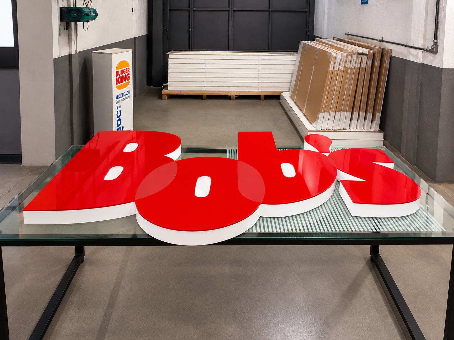 Bob's — Letras-caixa em Acrílico
